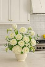 Load image into Gallery viewer, Imbolc Seasonal Arrangement
