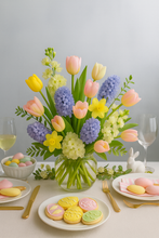 Load image into Gallery viewer, Ostara Seasonal Arrangement